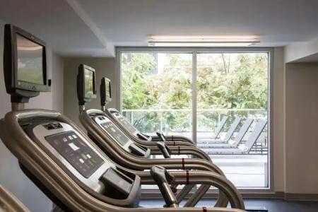 Hilton Garden Inn Waikiki Beach - 39