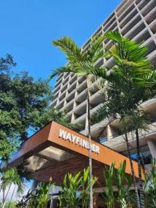 Wayfinder Waikiki - Voted Top 10 Bests in Hawaii!
