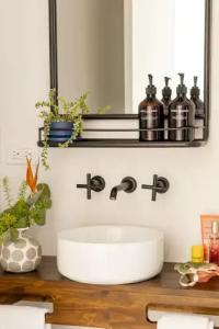 Wayfinder Waikiki - Voted Top 10 Bests in Hawaii! - 27