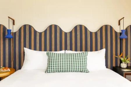 Wayfinder Waikiki - Voted Top 10 Bests in Hawaii! - 25