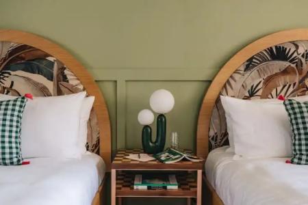 Wayfinder Waikiki - Voted Top 10 Bests in Hawaii! - 45