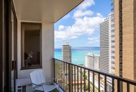 Aston at the Waikiki Banyan - 6