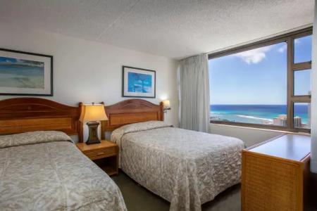 Aston at the Waikiki Banyan - 4