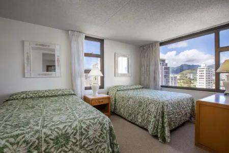 Aston at the Waikiki Banyan - 5