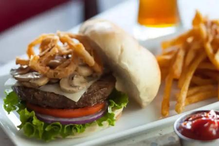 Courtyard by Marriott Miami Airport - 14