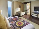 2 Bedrooms Premier Suite with bay view