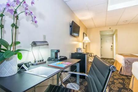 Regency Miami Airport by Sonesta - 5