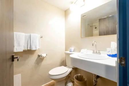 Regency Miami Airport by Sonesta - 79