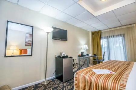 Regency Miami Airport by Sonesta - 12