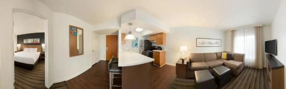 Hyatt House Miami Airport - 55