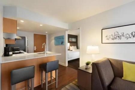 Hyatt House Miami Airport - 54