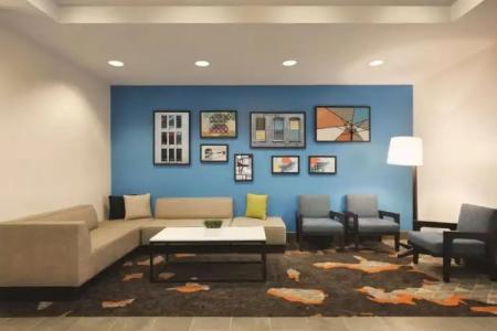 Hyatt House Miami Airport - 14