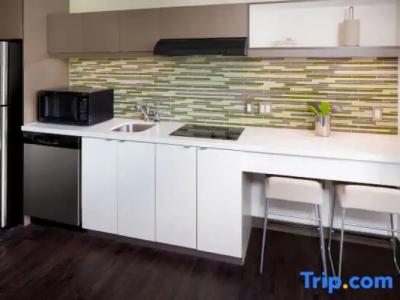 Element Miami International Airport - 61