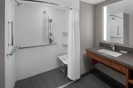 Courtyard by Marriott Pittsburgh University Center - 27