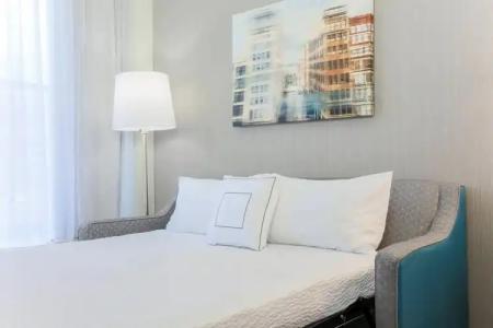 Courtyard by Marriott Pittsburgh Downtown - 5