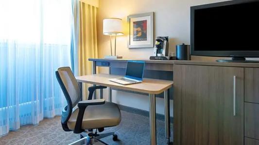 Holiday Inn Nashville Vanderbilt, an IHG - 66