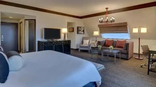 Loews Vanderbilt - 88