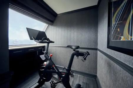 Loews Vanderbilt - 81