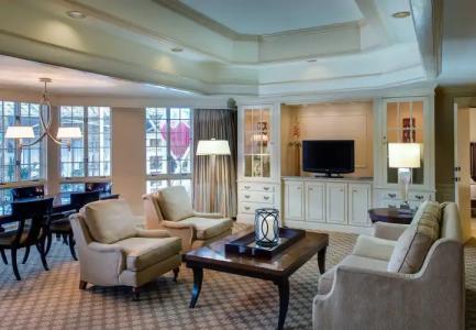 Gaylord Opryland Resort & Convention Center - 6