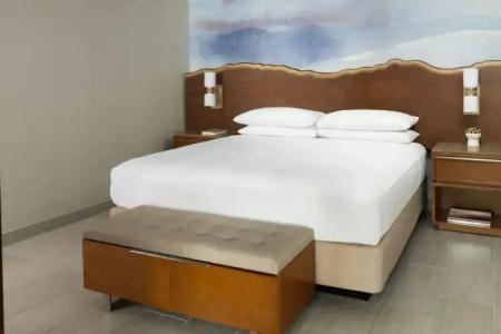 Fort Lauderdale Marriott Harbor Beach Resort & Spa - 67