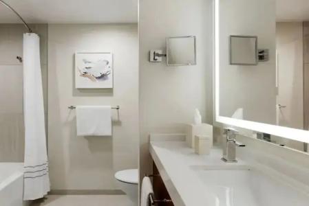 Fort Lauderdale Marriott Harbor Beach Resort & Spa - 44