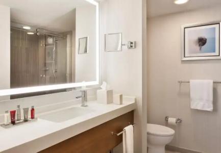 Fort Lauderdale Marriott Harbor Beach Resort & Spa - 7