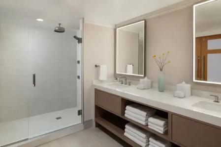 Fort Lauderdale Marriott Harbor Beach Resort & Spa - 61