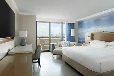 Fort Lauderdale Marriott Harbor Beach Resort & Spa - 51