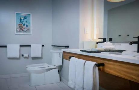 Pelican Grand Beach Resort, a Noble House Resort - 48