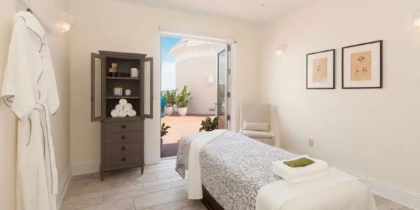 Pelican Grand Beach Resort, a Noble House Resort - 22