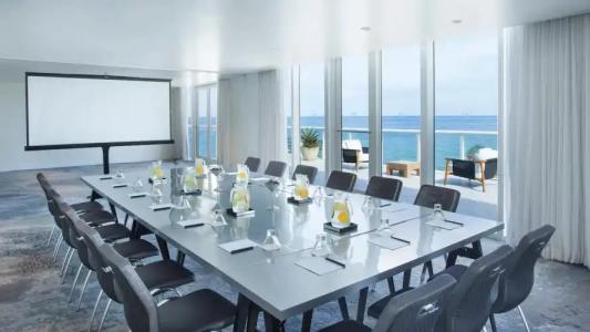 W Fort Lauderdale - 16