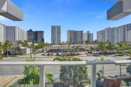 Royal Beach Palace - 22