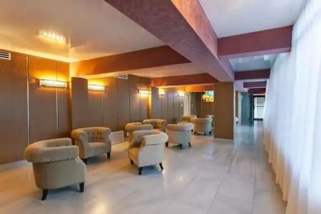 Royal Beach Palace - 14