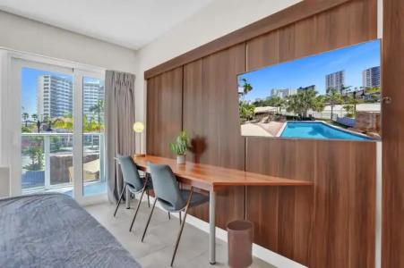 Royal Beach Palace - 7