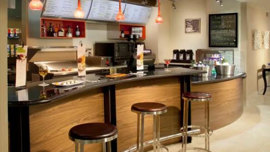 Courtyard by Marriott Fort Lauderdale East / Lauderdale-by-the-Sea - 23