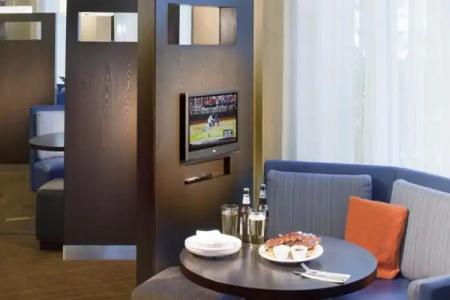 Courtyard by Marriott Fort Lauderdale East / Lauderdale-by-the-Sea - 11