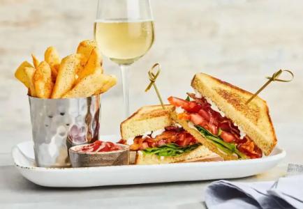 Courtyard by Marriott Fort Lauderdale North/Cypress Creek - 11