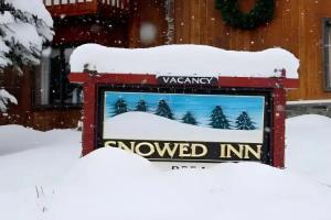 The Snowed Inn, Killington