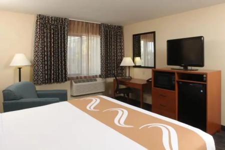 Quality Inn Oakwood - 38