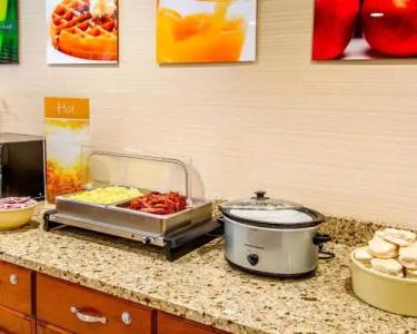 Quality Inn Oakwood - 10