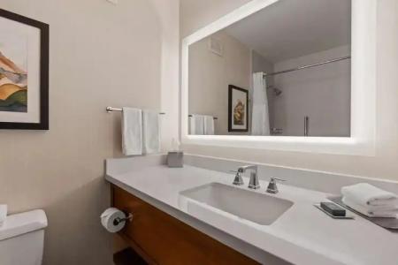 DoubleTree by Hilton Spokane City Center - 52