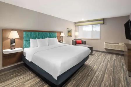 Hampton Inn Spokane Airport - 86