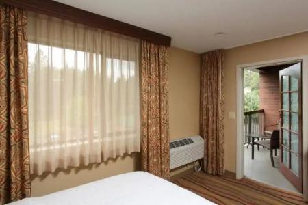 Hampton Inn Spokane Airport - 81