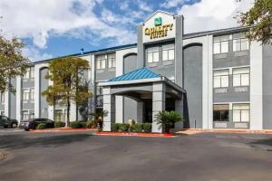 Quality Inn & Suites Airport