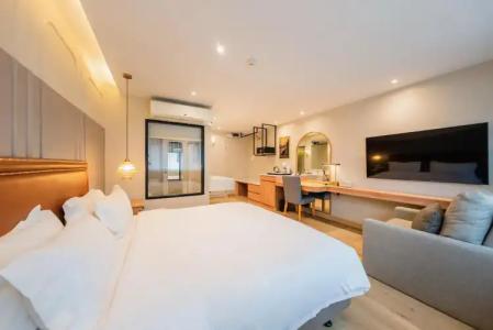 THEE Bangkok by TH District "newly renovated" - 18