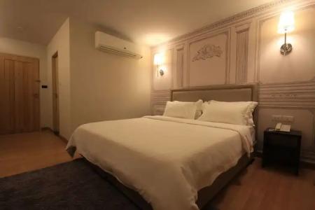 THEE Bangkok by TH District "newly renovated" - 36
