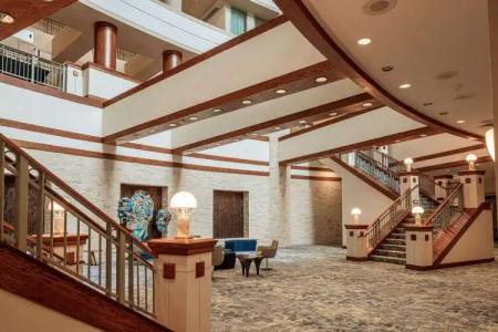 Hilton Austin Airport - 11