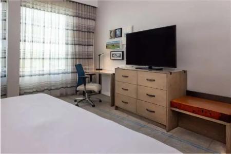 Hilton Austin Airport - 5