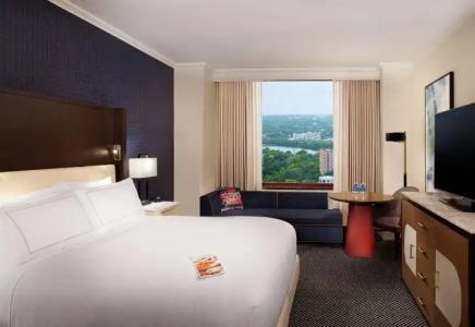 Hilton Austin - 4