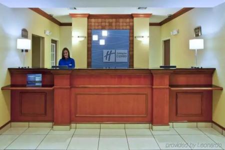 Holiday Inn Express St. Petersburg North / I-275, an IHG - 1